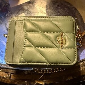 NWT: Coach leather quilted wallet W/Gold chain & zipper.